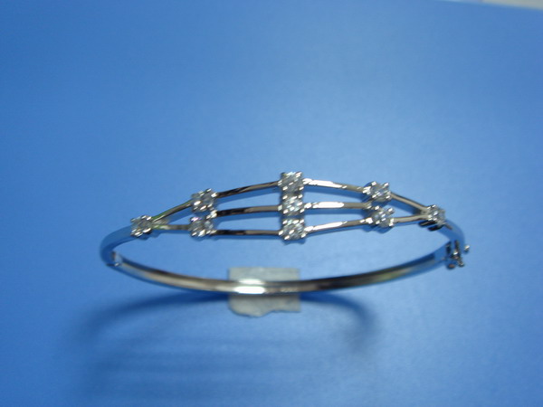 bangle