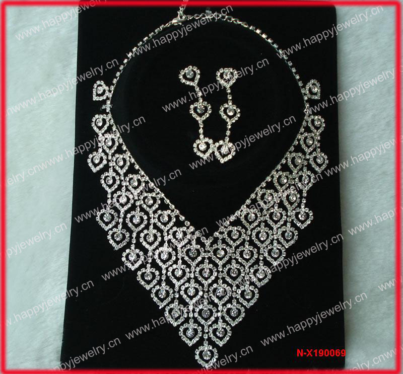 necklace set 