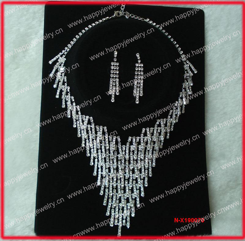 necklace set 