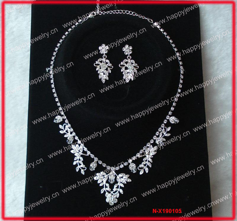 necklace set 