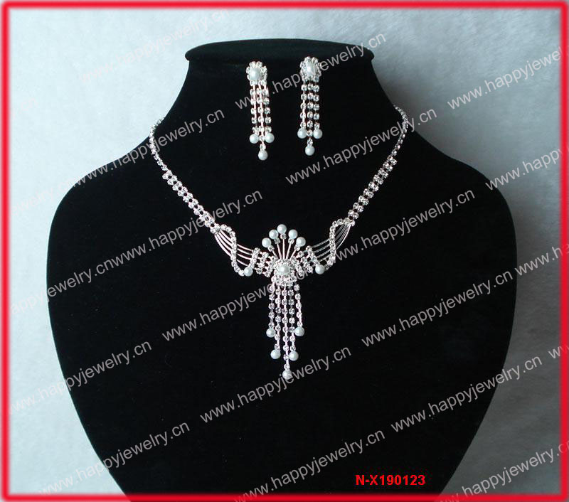 necklace set 