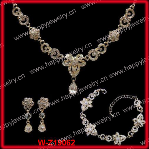 wedding necklace