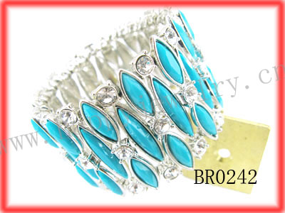 BR0242
