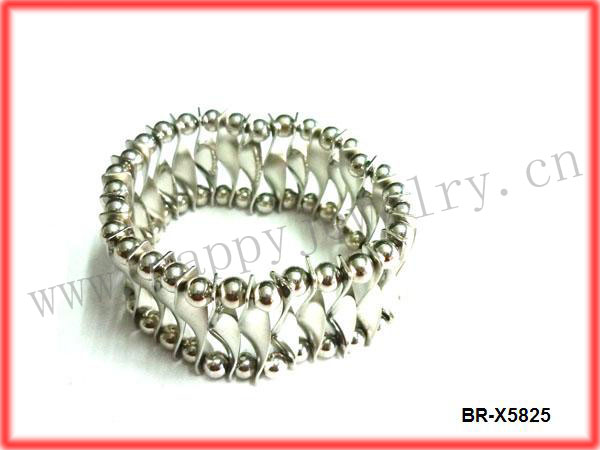 BR-X5825