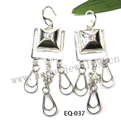 EQ-037