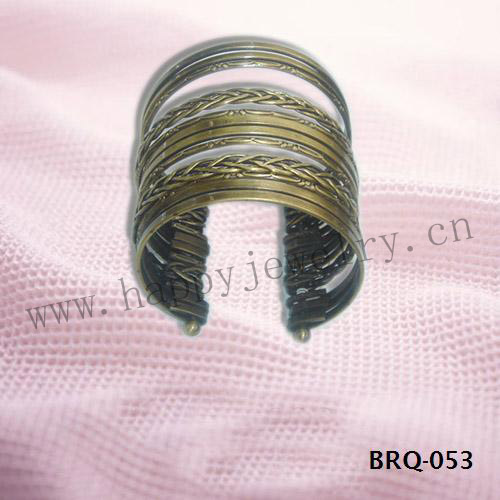 BRQ-053