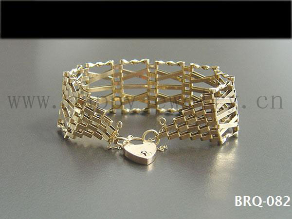 BRQ-082