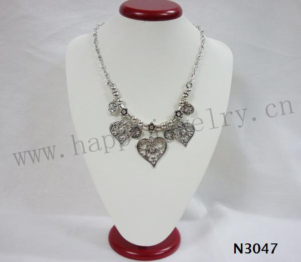 Antique sliver necklace