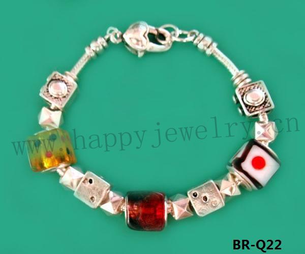 BR-Q22