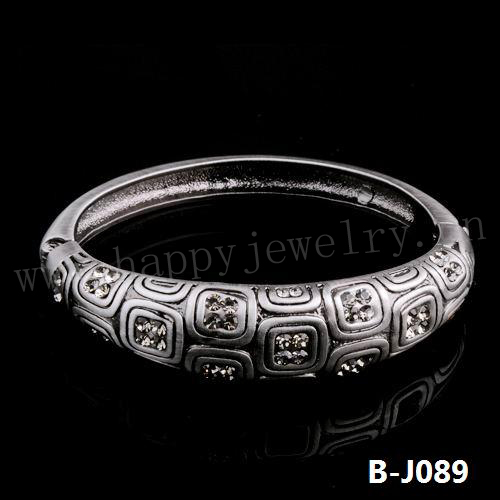 B-J089