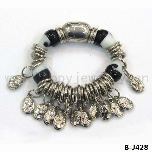 B-J428