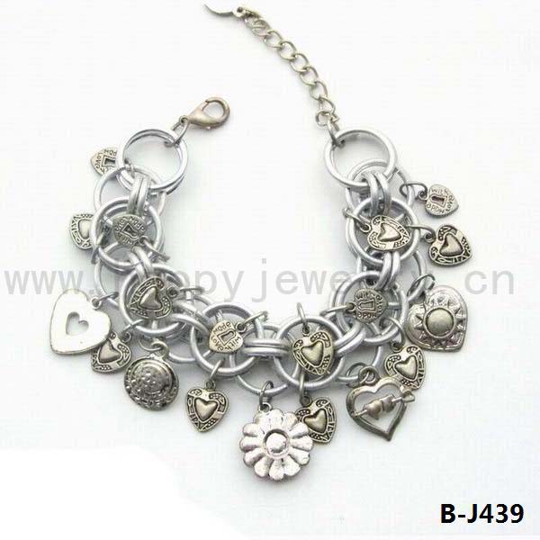 B-J439