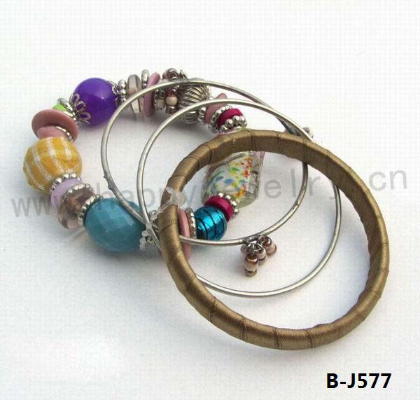 B-J577