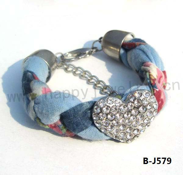 B-J579