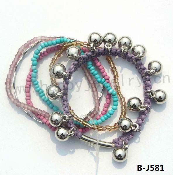 B-J581