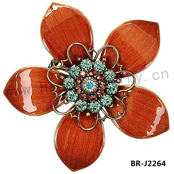 Brooch